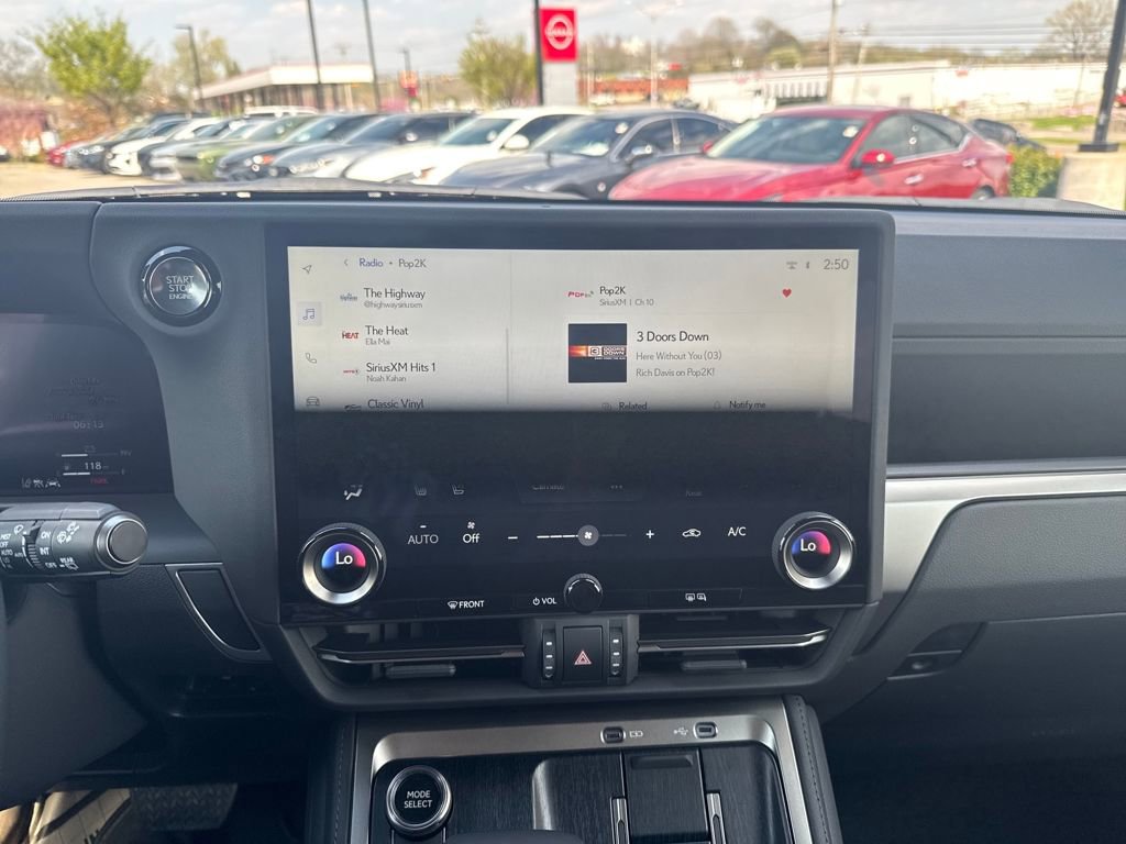 Used 2026 Lexus GX 550 image 17