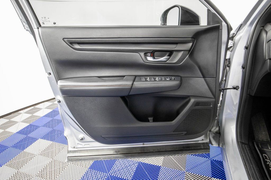 Used 2023 Honda CR-V Sport image 13