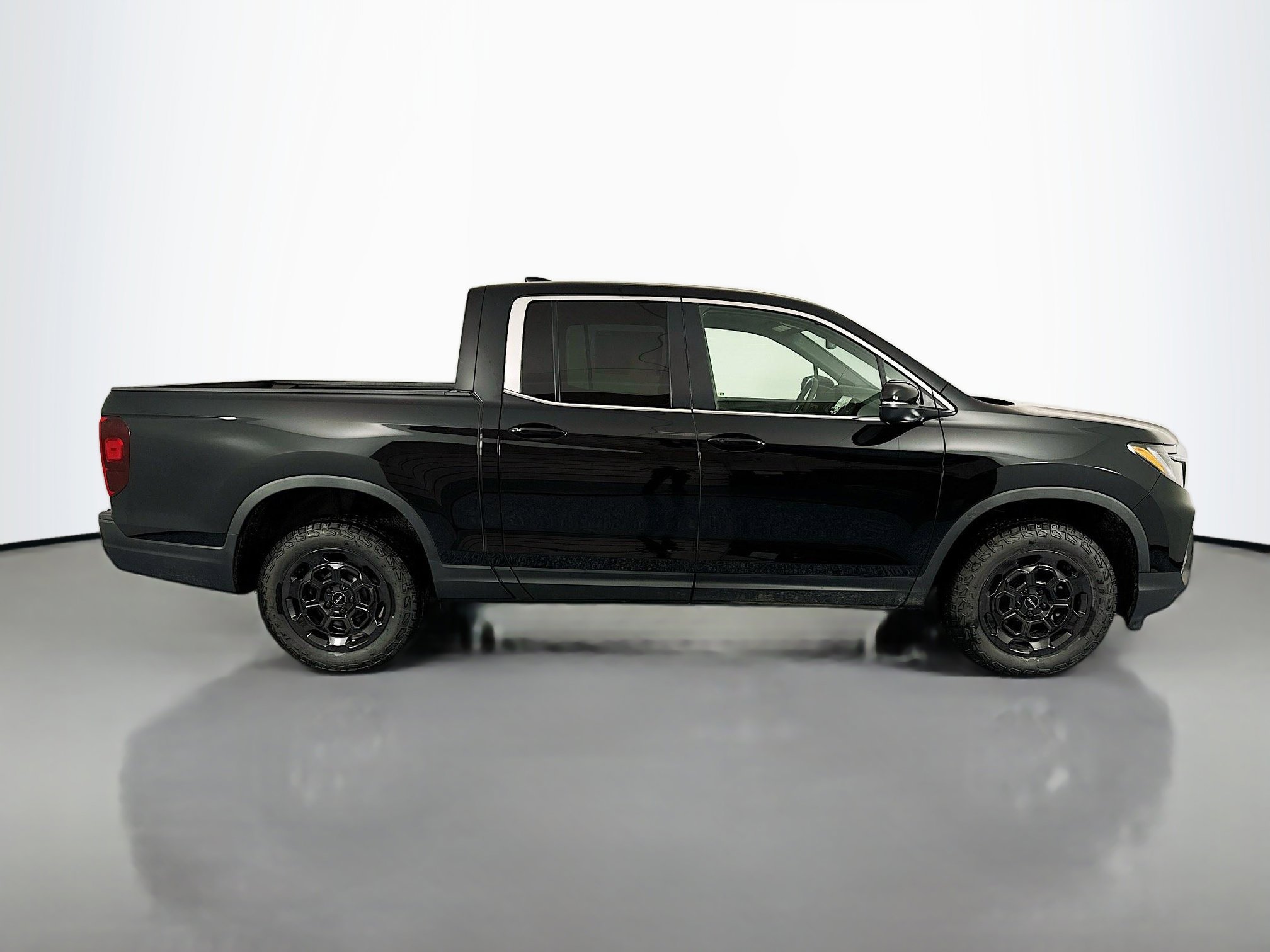 New 2025 Honda Ridgeline RTL+ image 8