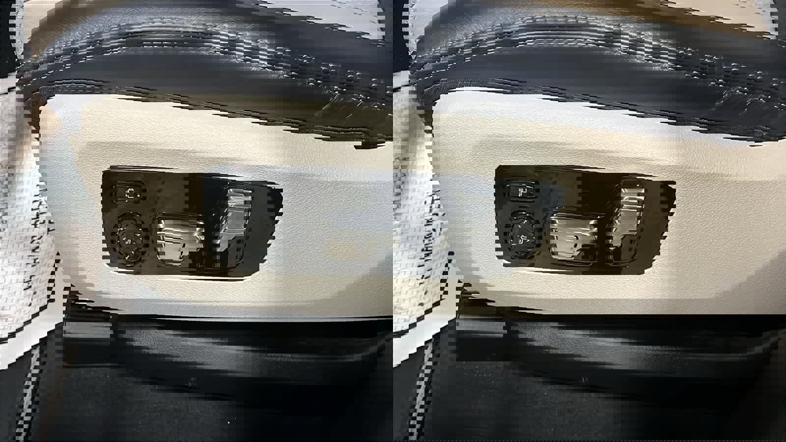 Used 2022 BMW ALPINA XB7 image 22