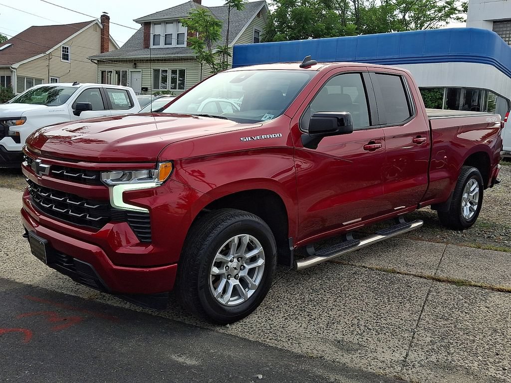 Certified 2024 Chevrolet Silverado 1500 RST w/ Convenience Package II AWD/4WD image 3