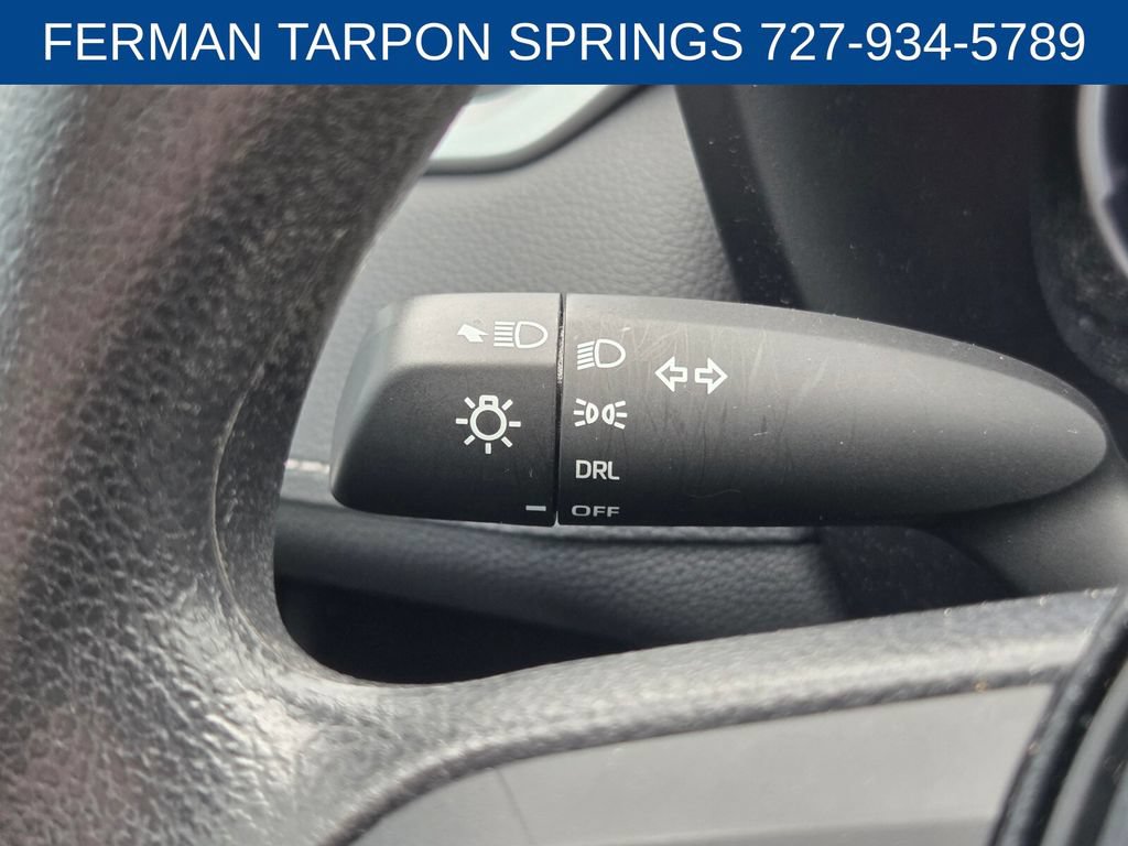 Used 2024 Toyota RAV4 LE AWD/4WD image 31