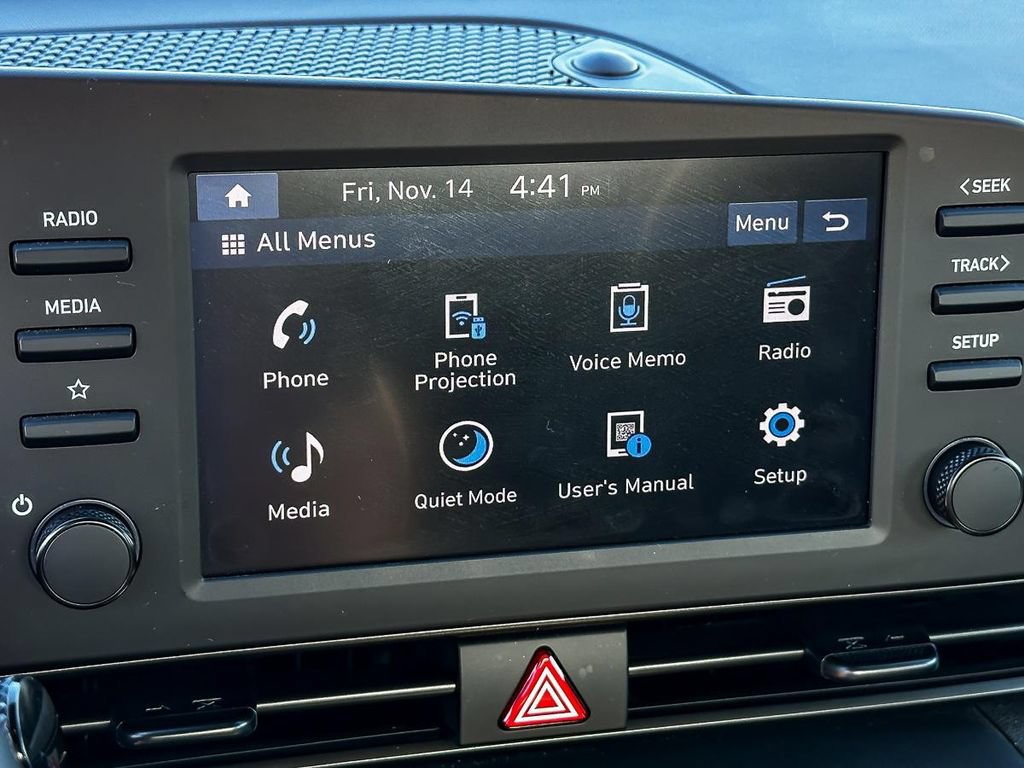 Used 2025 Hyundai Elantra Sport FWD image 22