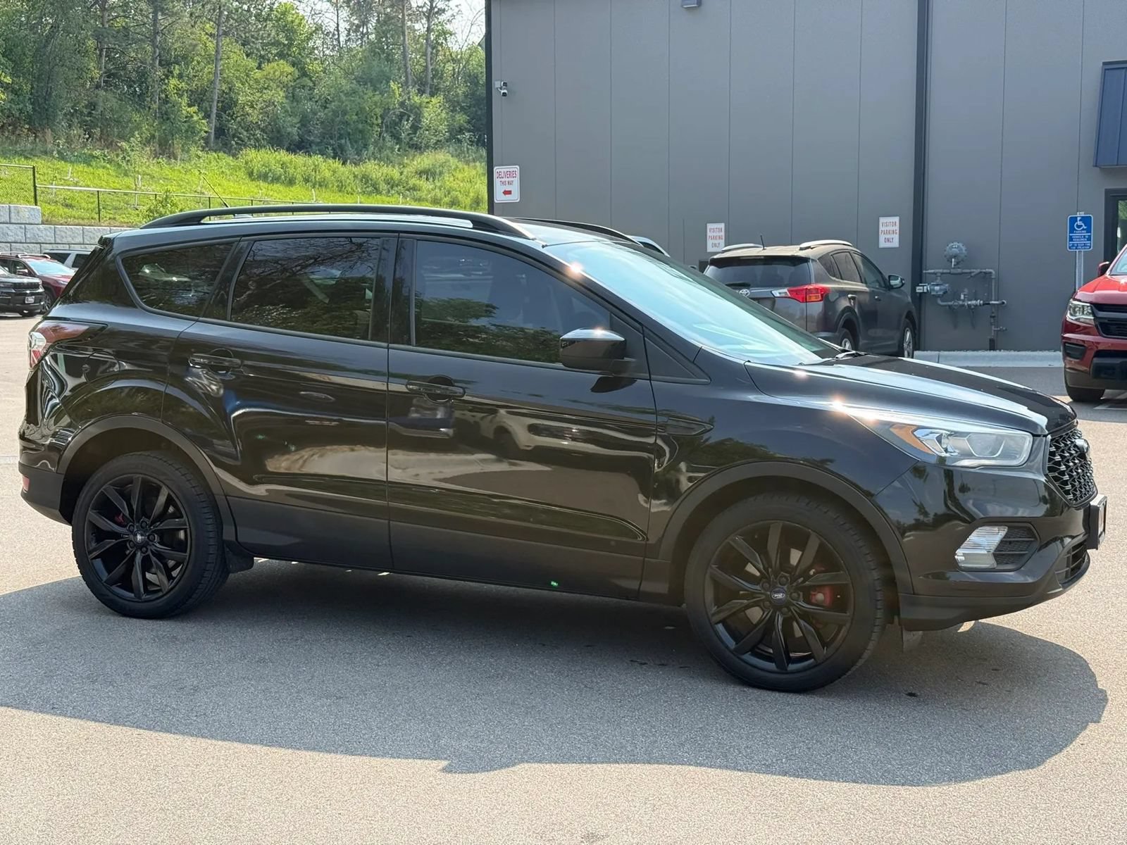 Used 2018 Ford Escape SE w/ SE Sport Appearance Package AWD/4WD image 6