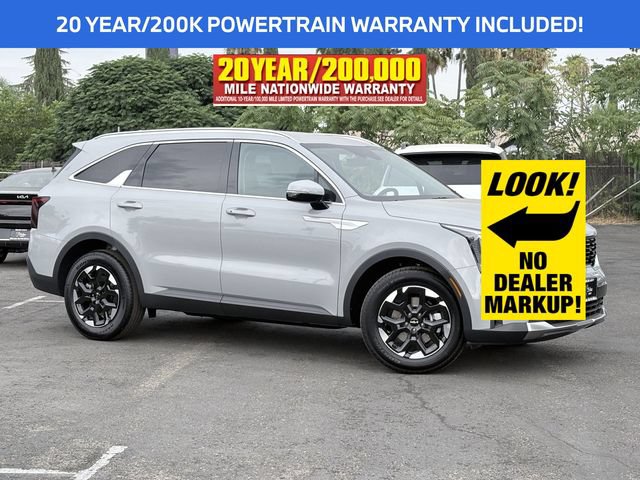 New 2026 Kia Sorento S FWD image 3