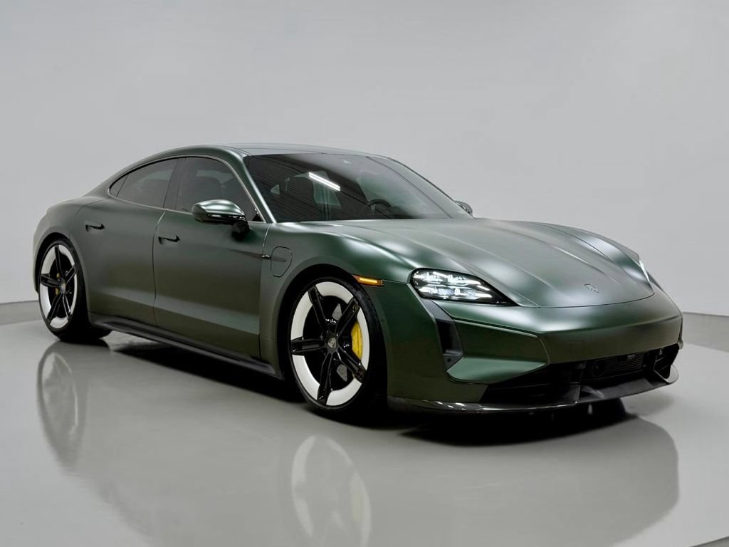 Used 2025 Porsche Taycan Turbo S w/ Premium Package AWD/4WD image 11