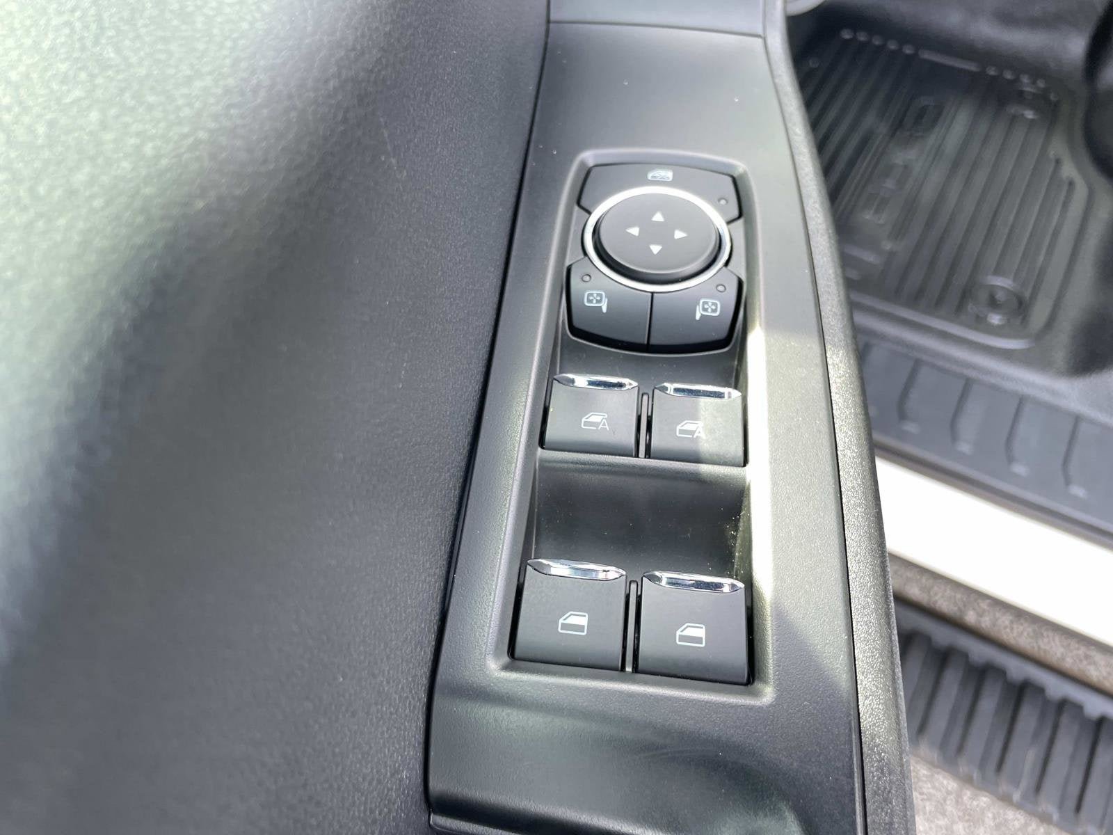 Used 2024 Ford F250 XL image 17