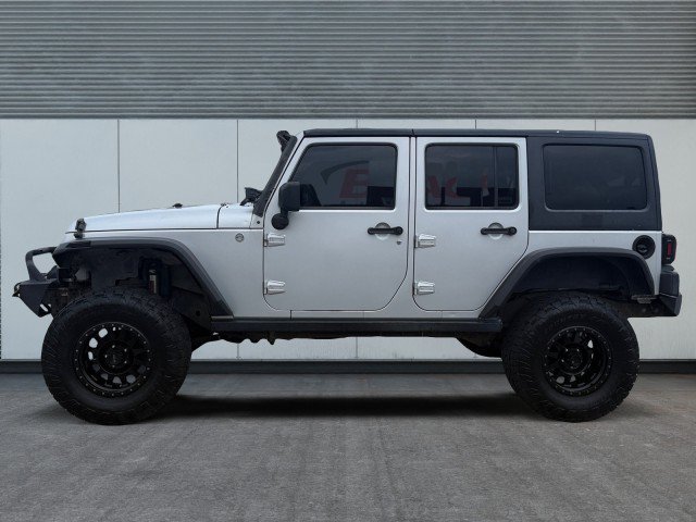 Used 2011 Jeep Wrangler Unlimited Sport AWD/4WD image 5