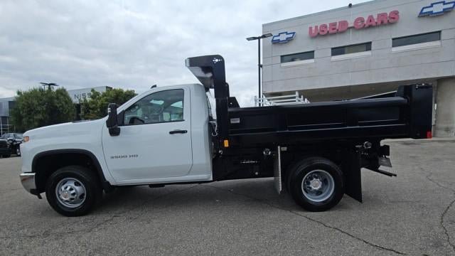 New 2026 Chevrolet Silverado 3500 W/T w/ Snow Plow Prep Package AWD/4WD image 5