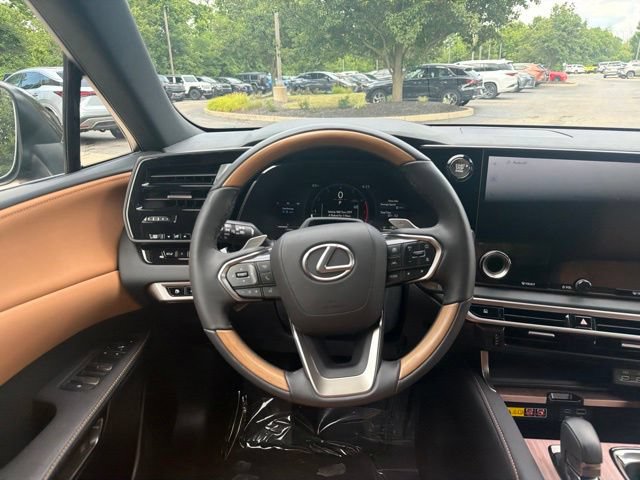 Certified 2025 Lexus RX 350 Premium w/ Convenience Package AWD/4WD image 17