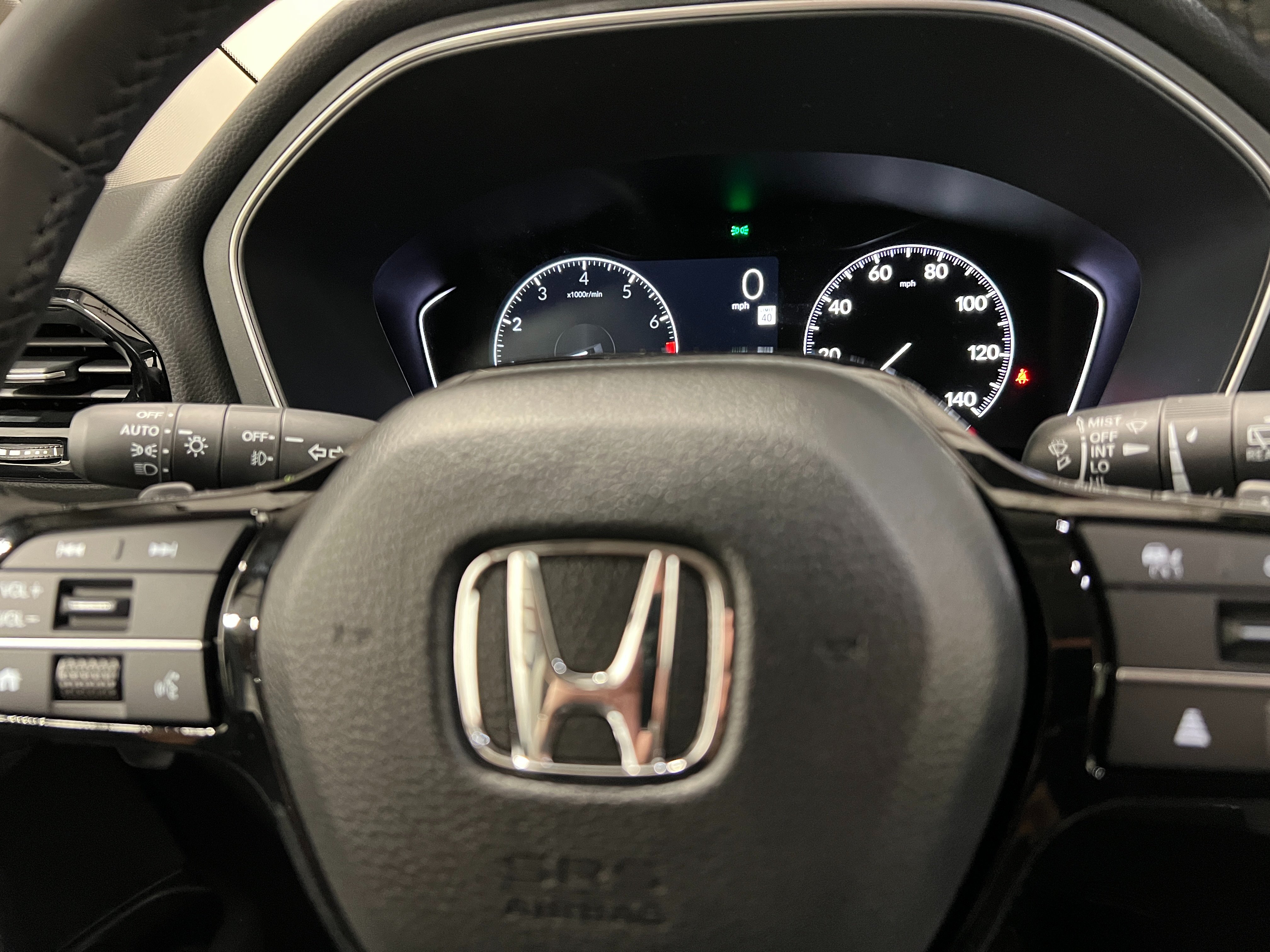 New 2025 Honda Pilot Touring image 28