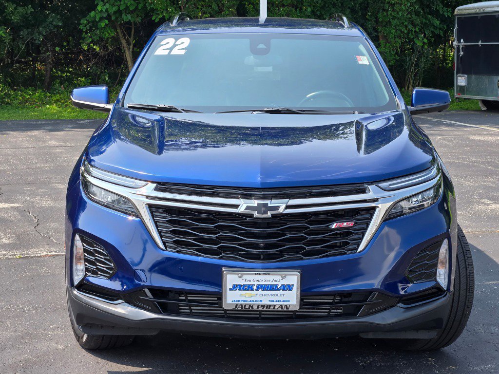 Used 2022 Chevrolet Equinox RS w/ Infotainment Package image 3