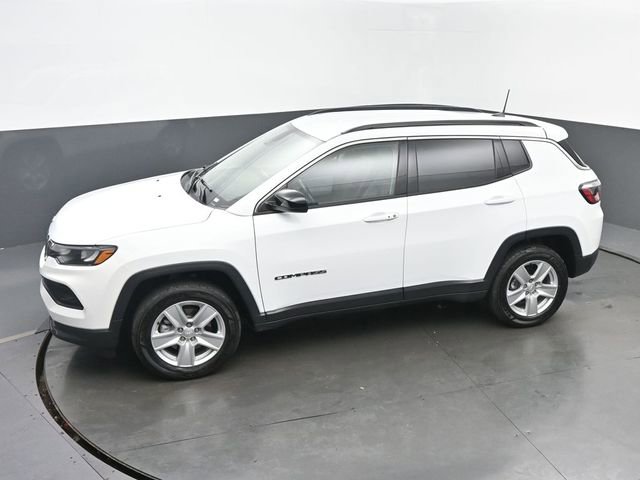 Used 2022 Jeep Compass Latitude w/ Convenience Group image 39