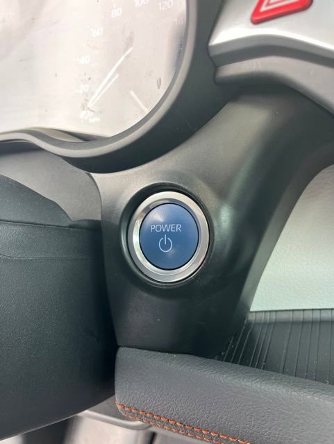 Used 2024 Toyota Sienna XSE FWD image 21