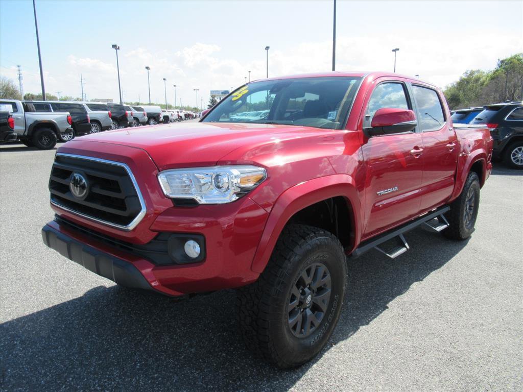 Used 2023 Toyota Tacoma SR5 w/ Technology Package image 3