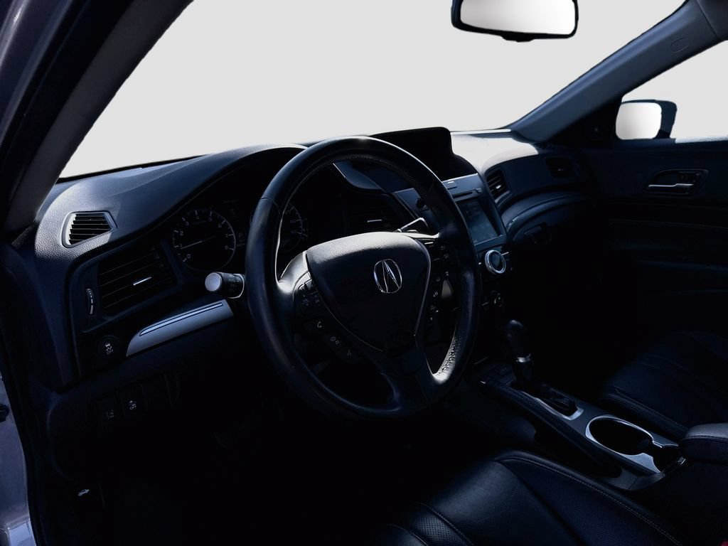 Used 2019 Acura ILX FWD image 10