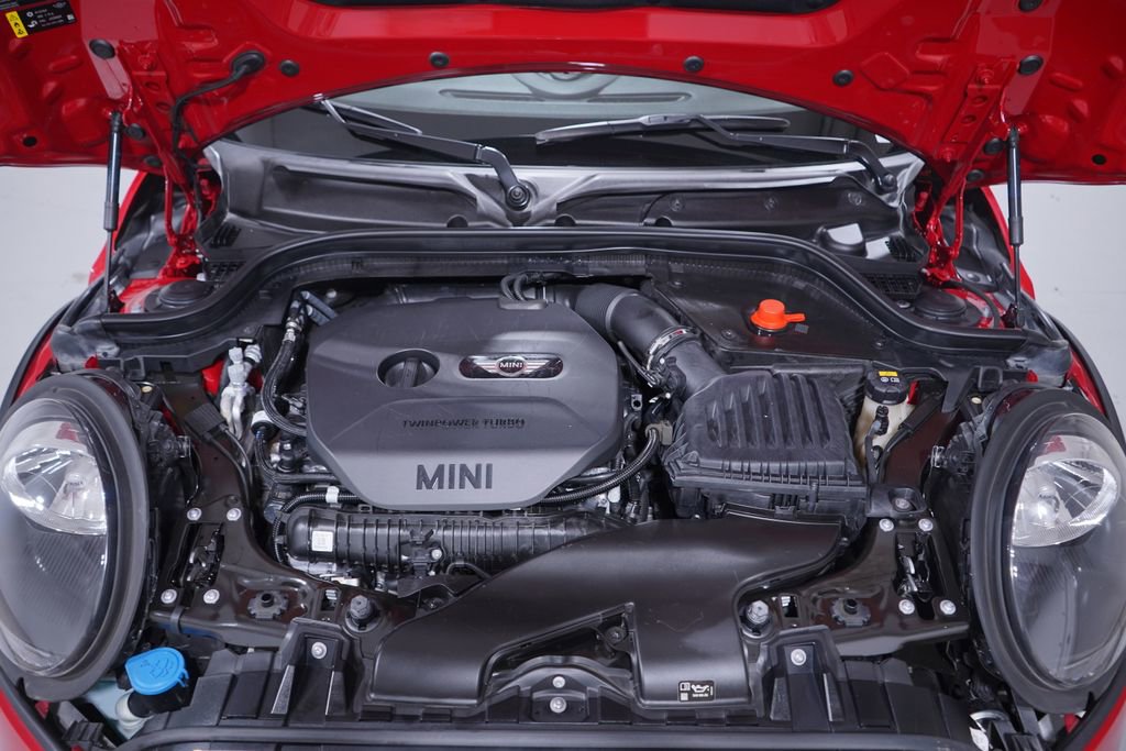 Used 2019 MINI Cooper S w/ Signature Upholstery Package FWD image 20