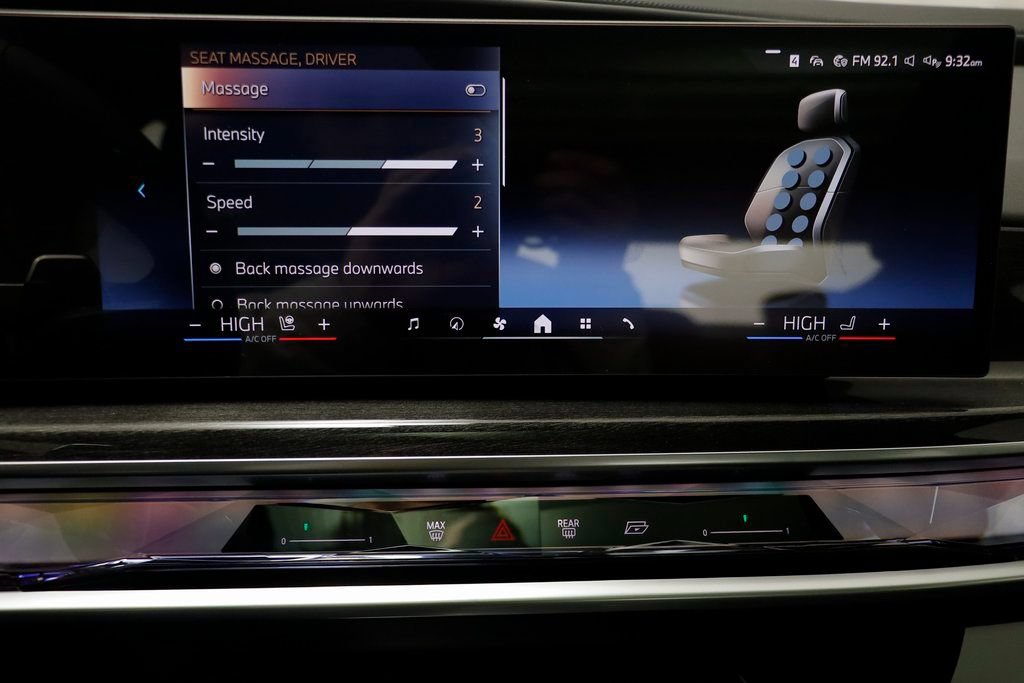 New 2026 BMW 760i xDrive w/ Executive Package AWD/4WD image 12