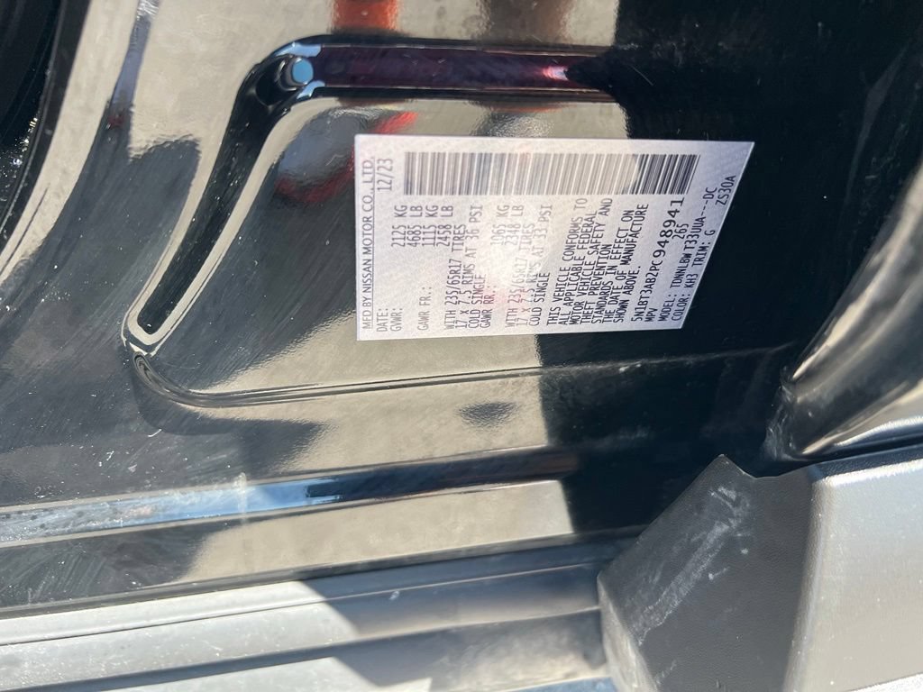 Used 2023 Nissan Rogue S AWD/4WD image 16