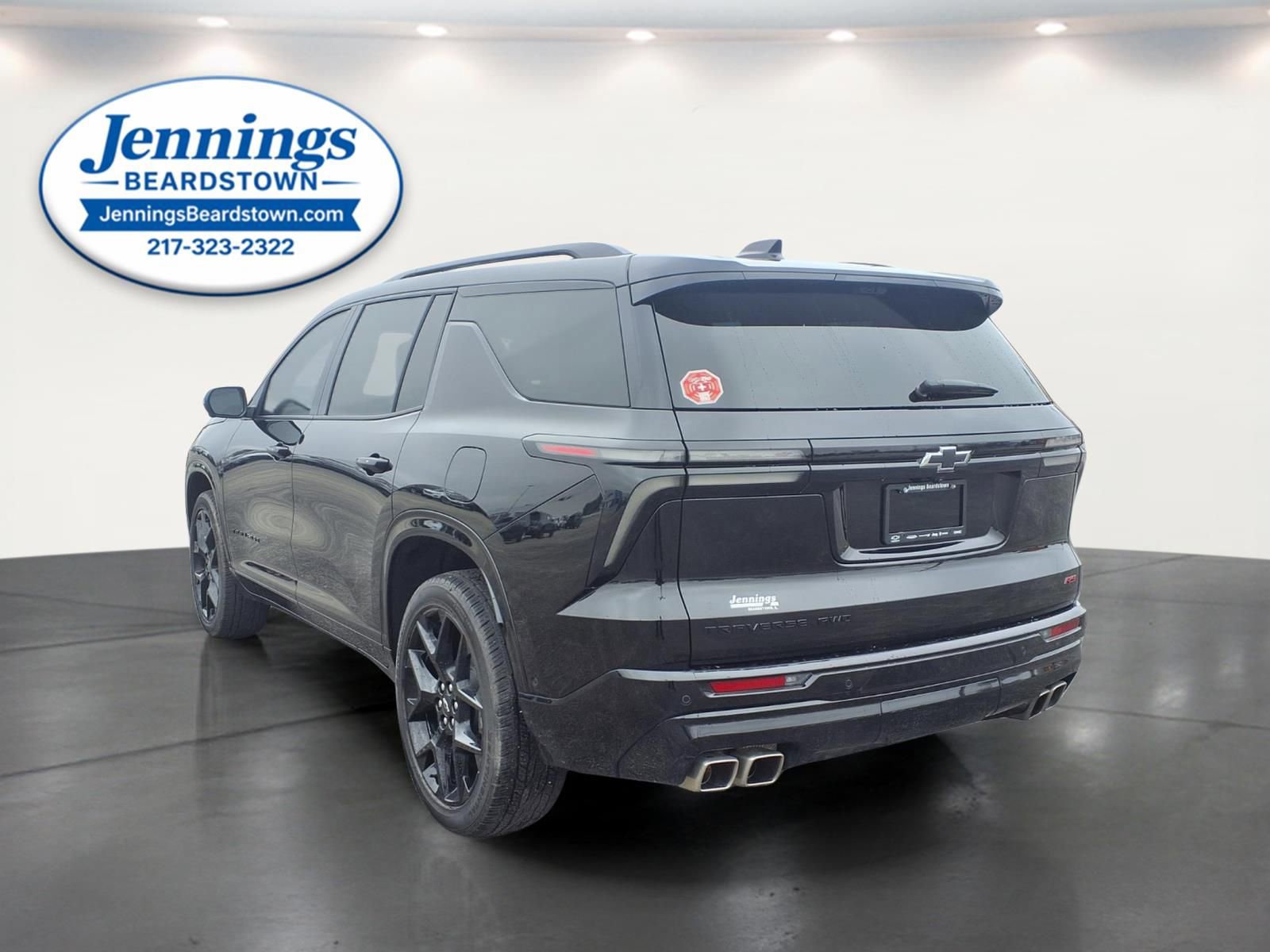 Used 2024 Chevrolet Traverse RS image 3