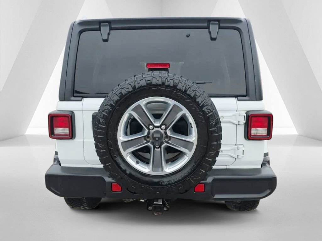 Used 2019 Jeep Wrangler Unlimited Sahara AWD/4WD image 6