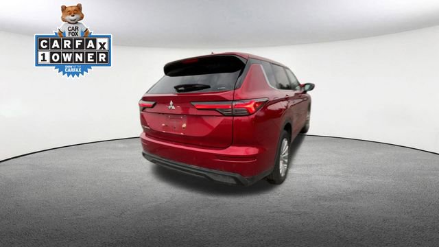 Used 2025 Mitsubishi Outlander ES image 8
