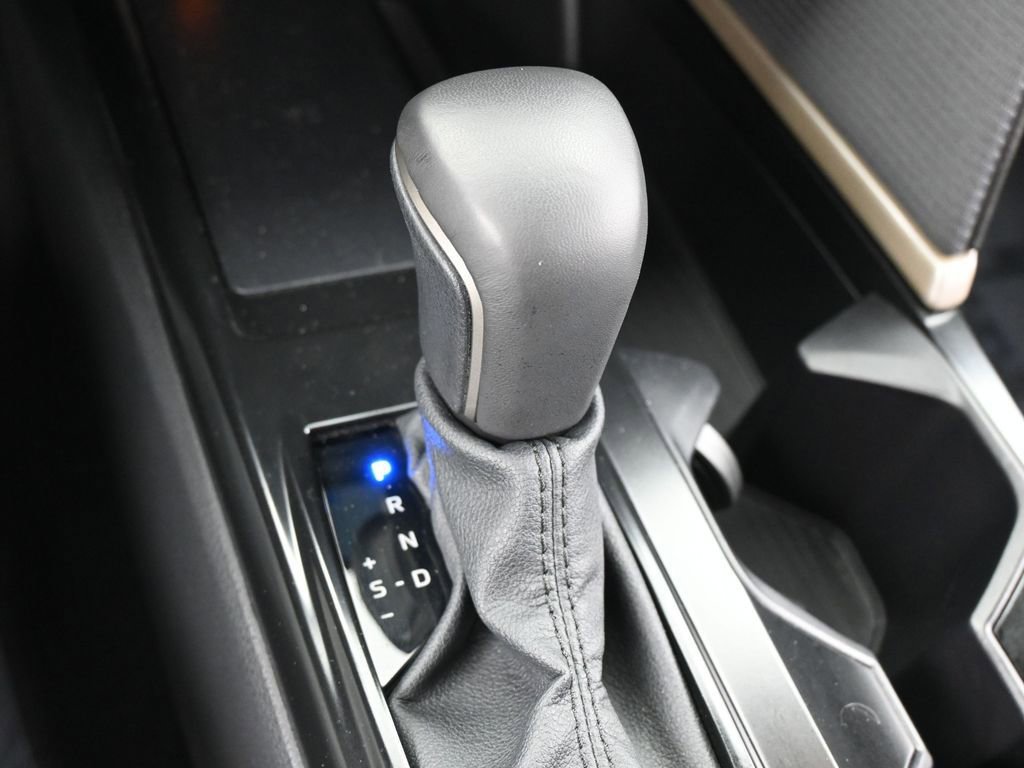 Used 2026 Toyota Camry SE image 25