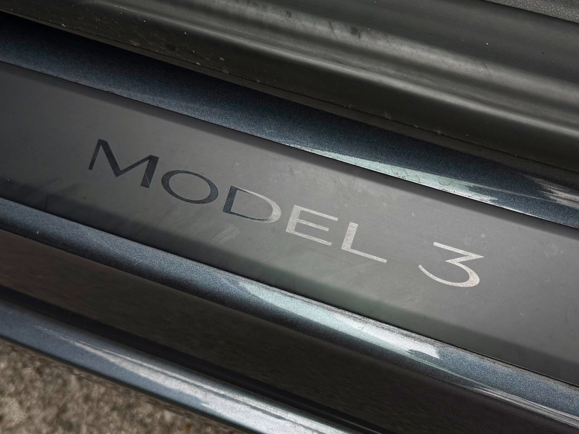 Used 2023 Tesla Model 3 Standard Range image 13