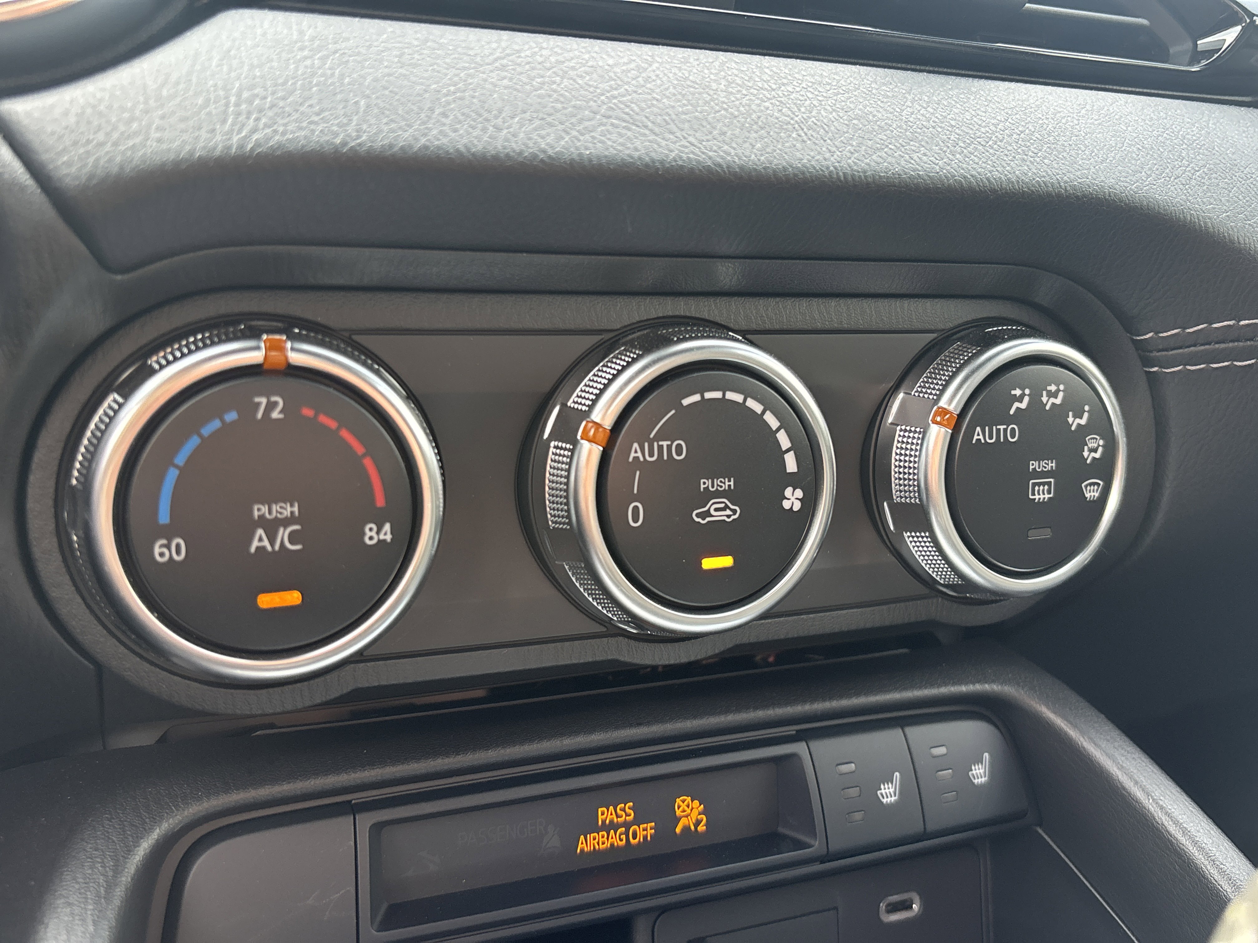 Used 2024 MAZDA MX-5 Miata Grand Touring image 26