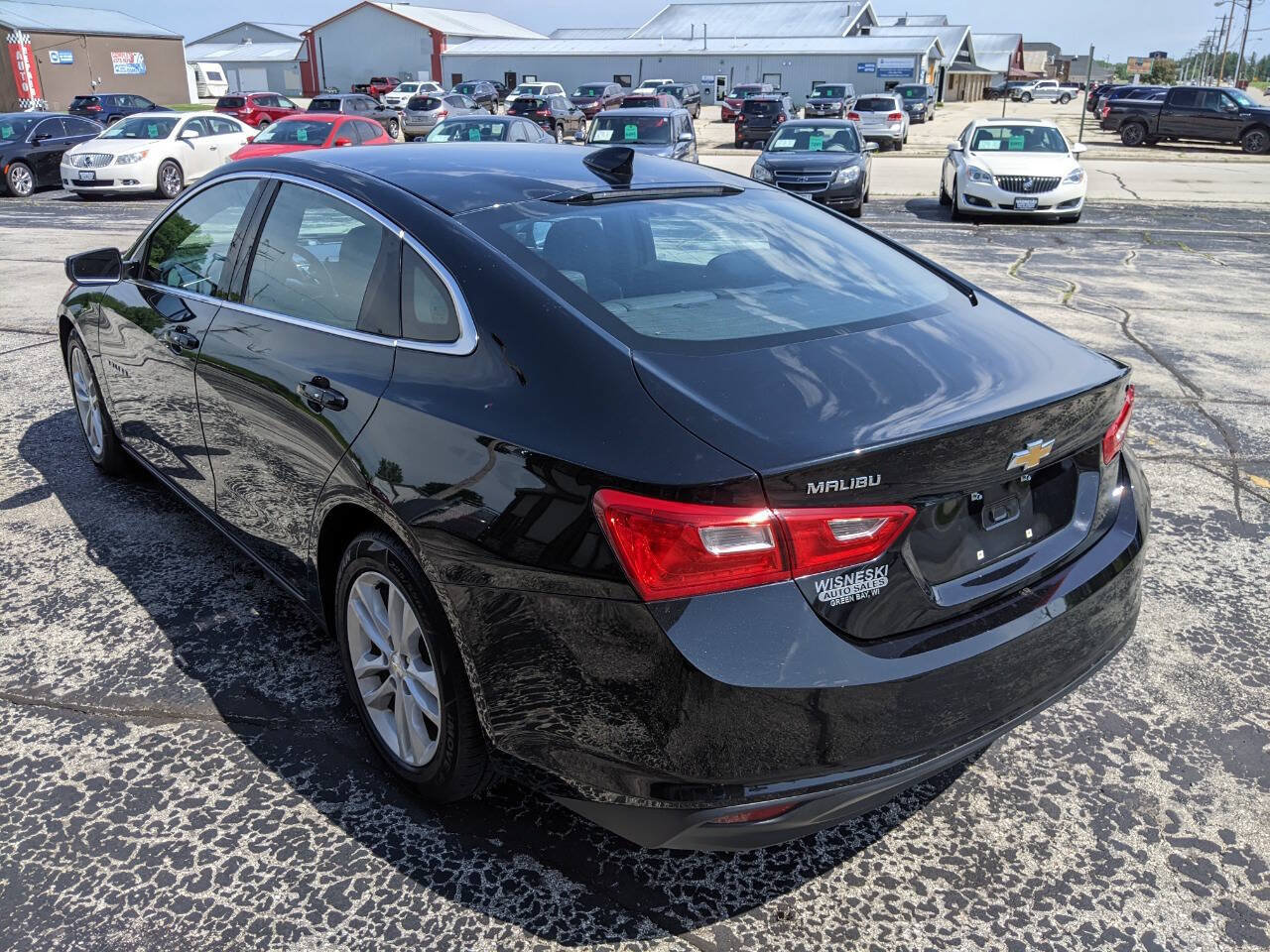 Used 2016 Chevrolet Malibu LT FWD image 5