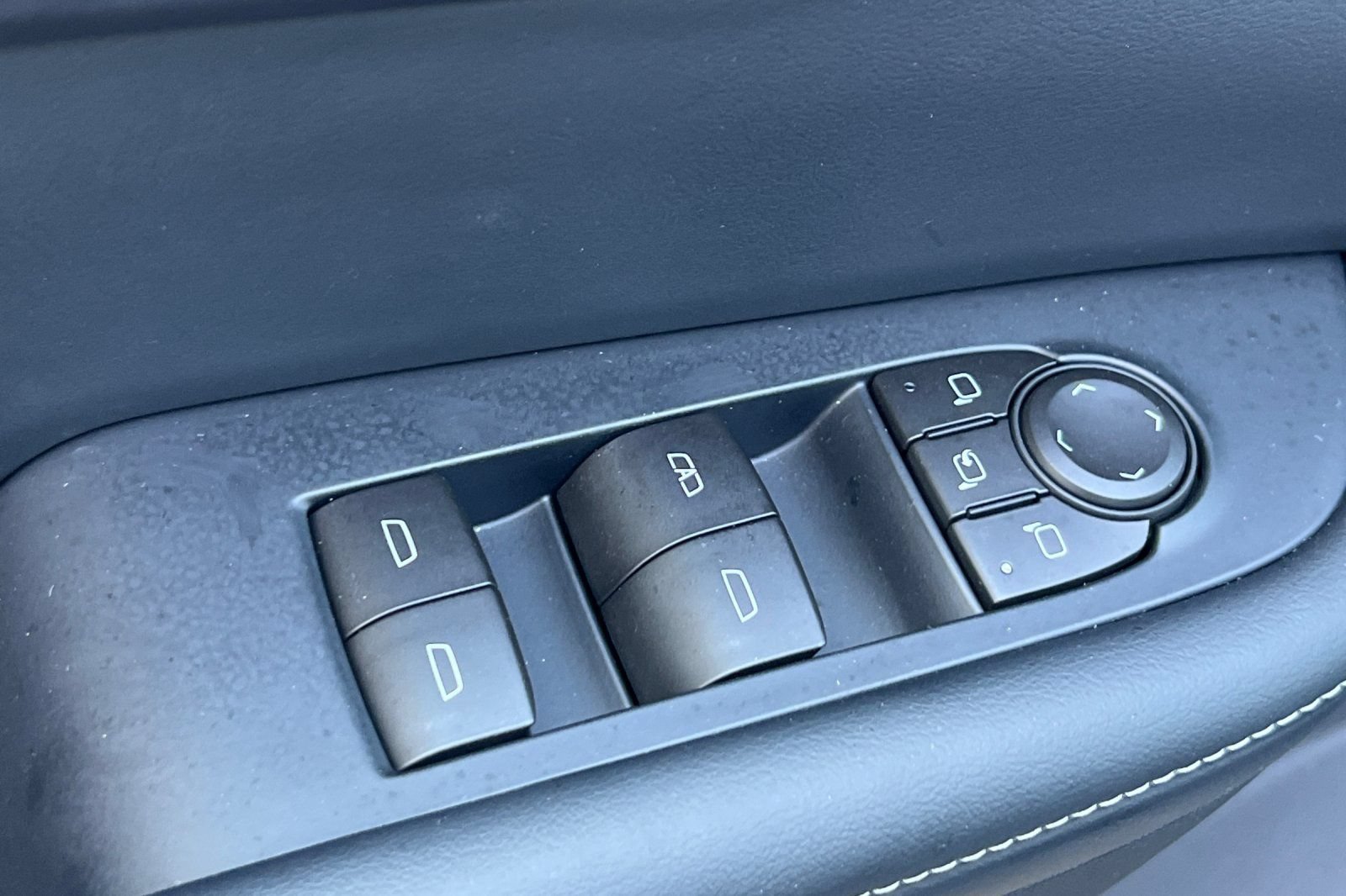 Used 2026 Buick Enclave Preferred FWD image 14
