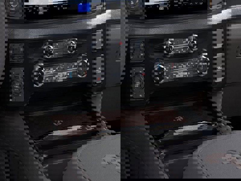 New 2025 Ford F350 King Ranch w/ Chrome Package image 37