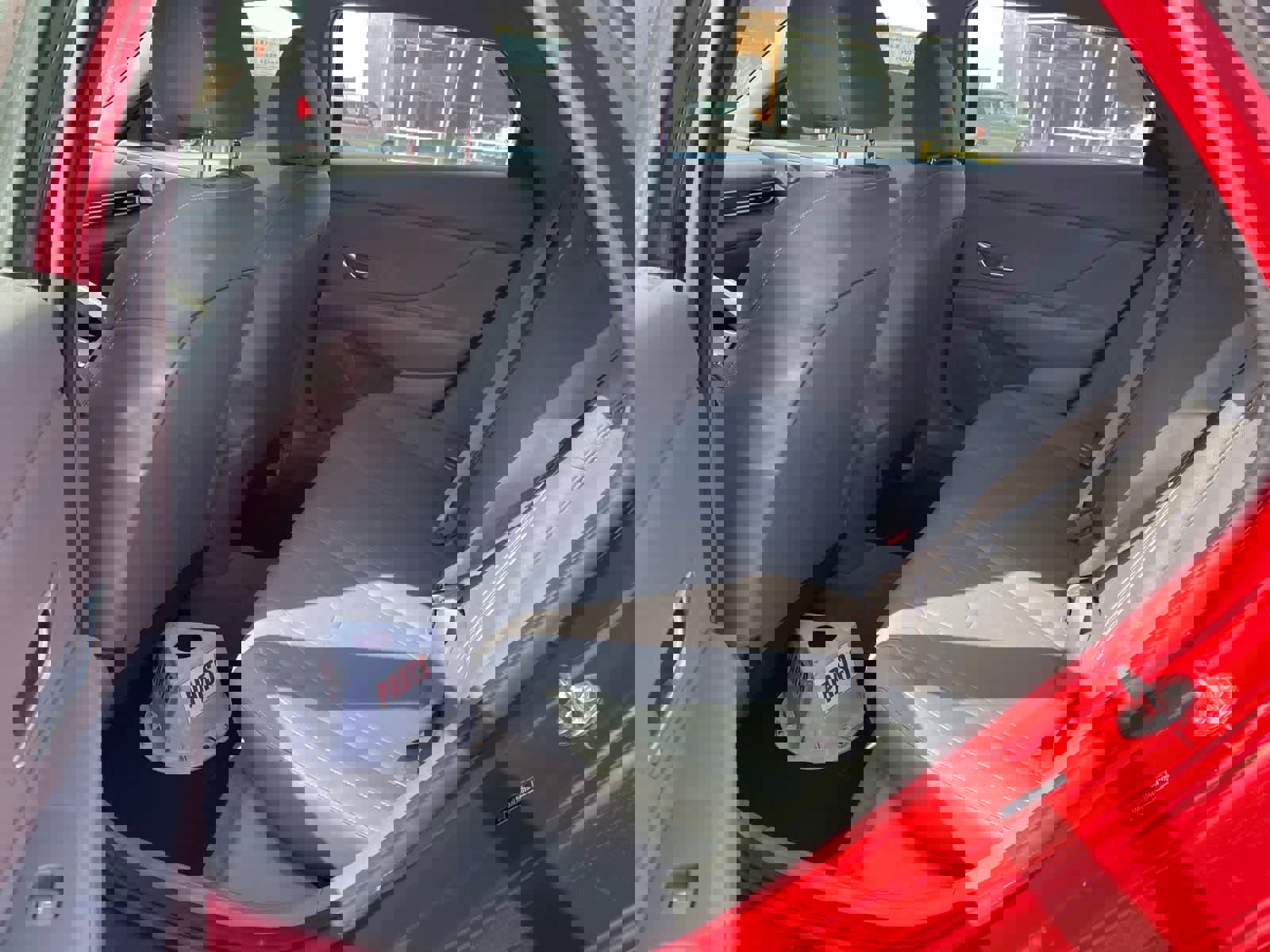 Used 2021 Hyundai Elantra SEL w/ Preferred Accessory Package image 5