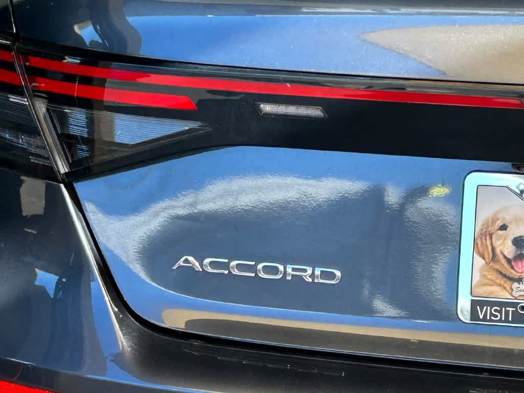 Used 2024 Honda Accord Touring image 6