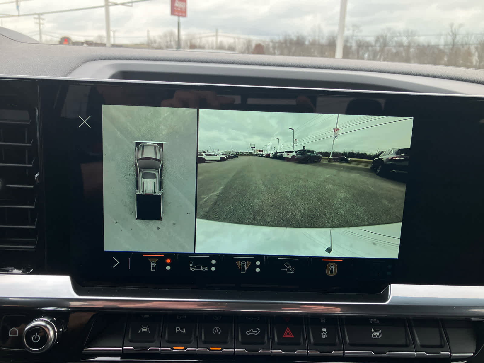 New 2026 GMC Sierra 1500 SLT w/ SLT Premium Package image 28