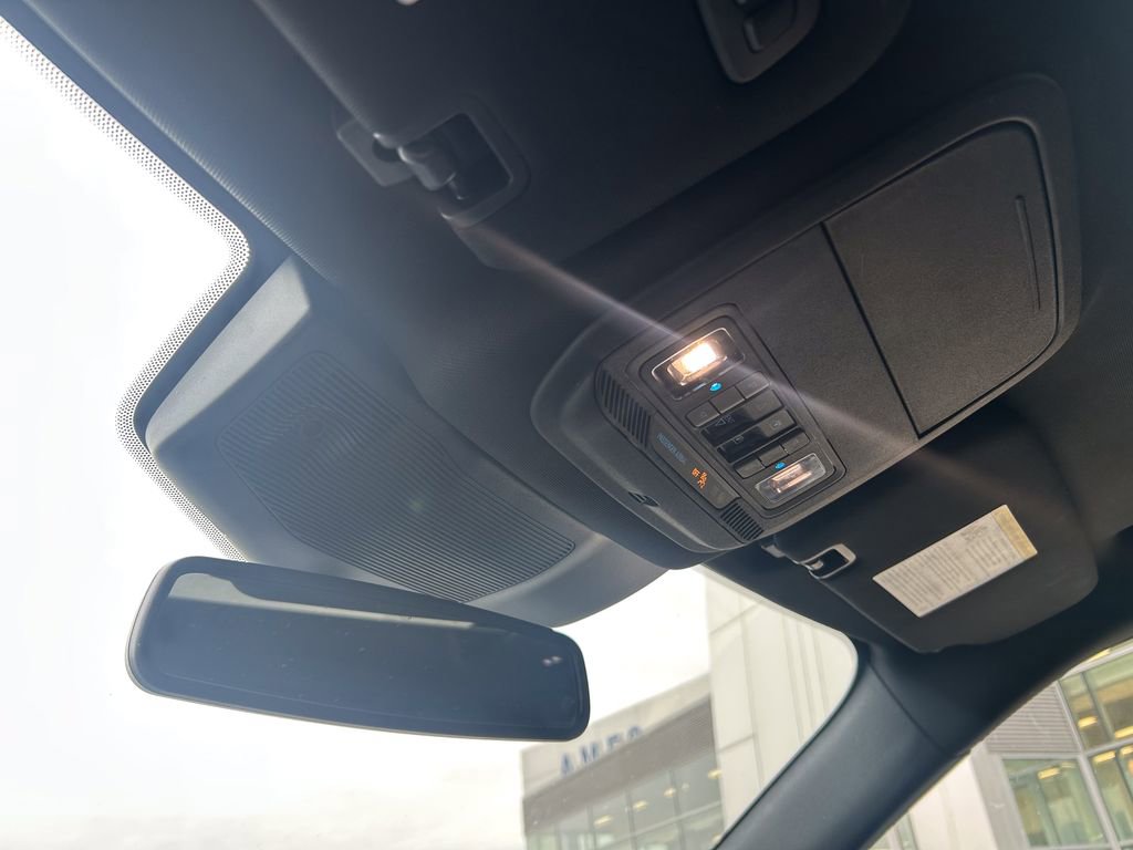 Used 2021 Ford Explorer Platinum w/ Equipment Group 601A image 22