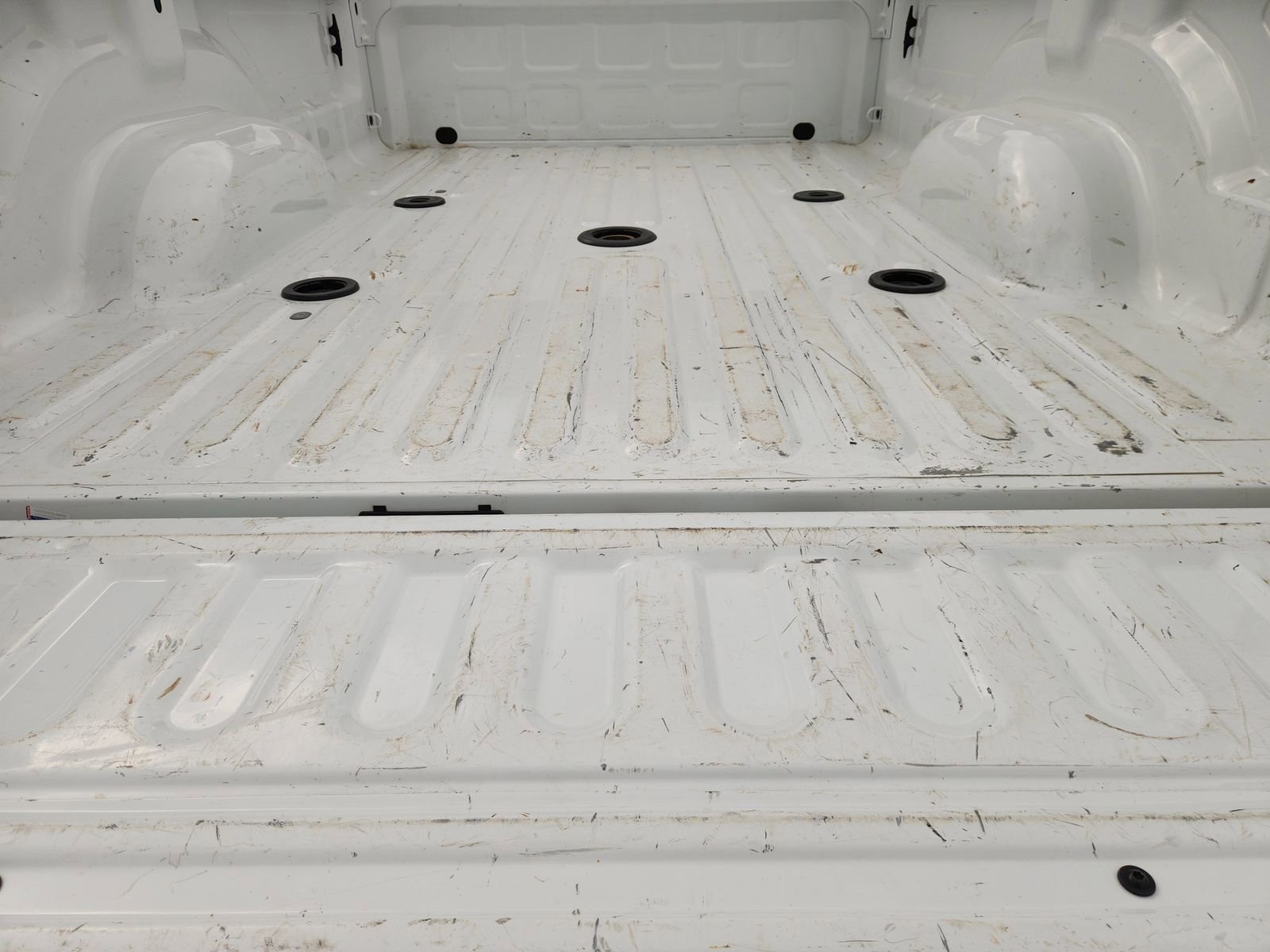 Used 2024 RAM 3500 Tradesman w/ Chrome Appearance Group image 32