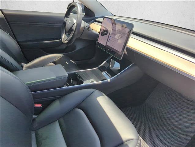 Used 2019 Tesla Model 3 Standard Range Plus RWD image 21