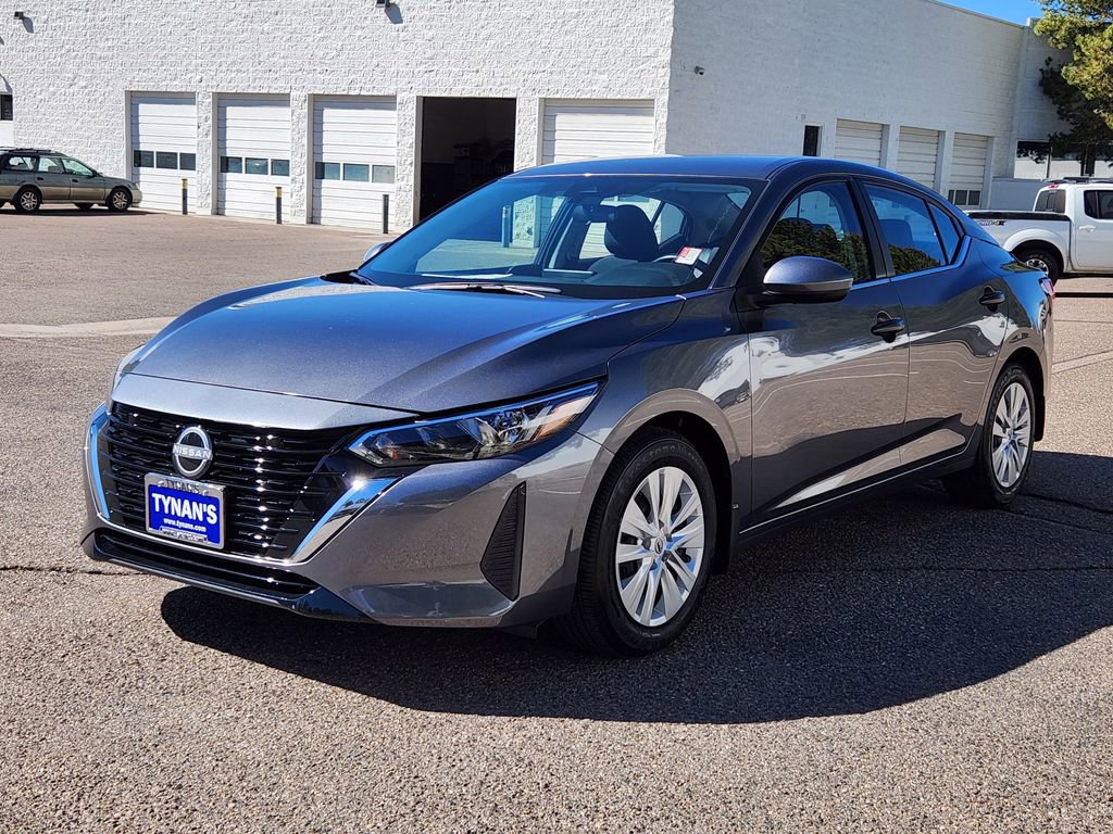 Used 2025 Nissan Sentra S image 6