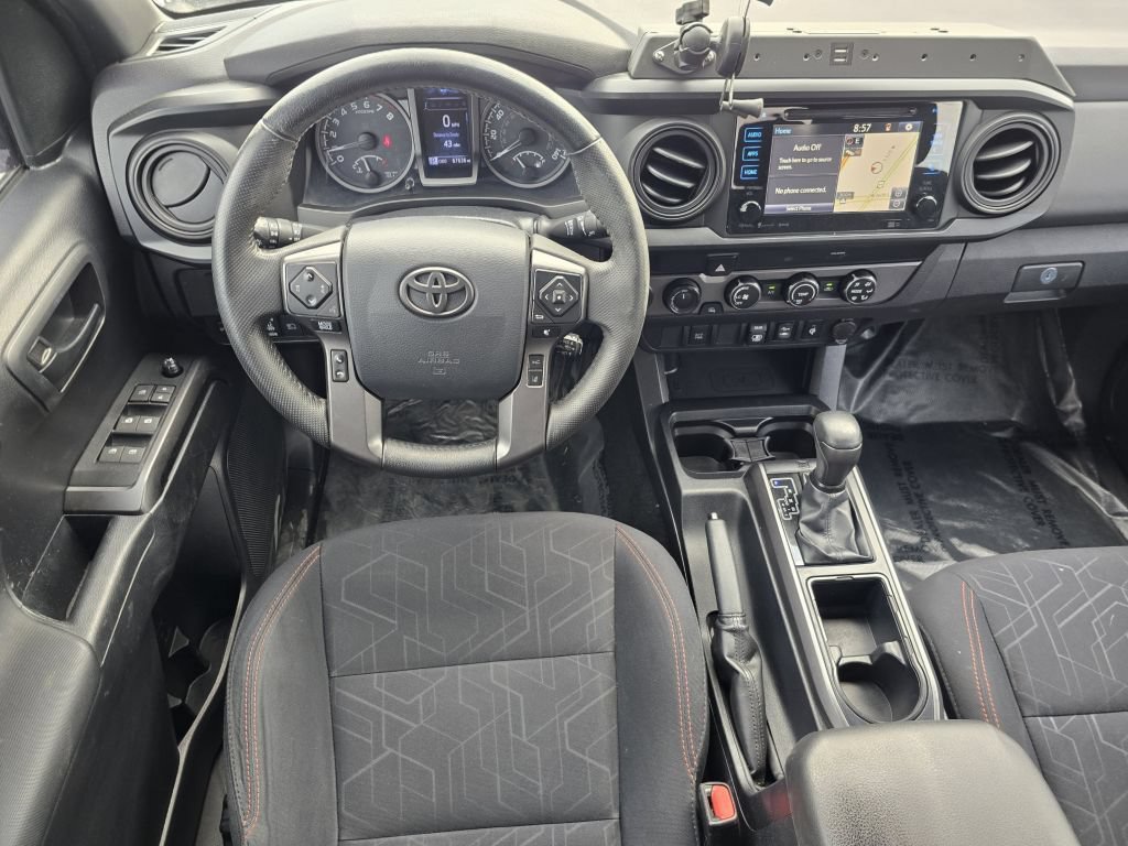 Used 2019 Toyota Tacoma TRD Off-Road AWD/4WD image 30