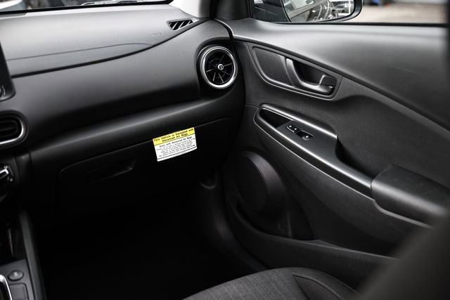 Used 2023 Hyundai Kona SEL image 27