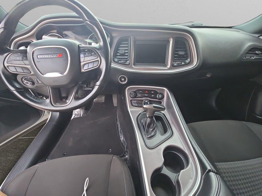 Used 2022 Dodge Challenger GT AWD/4WD image 11