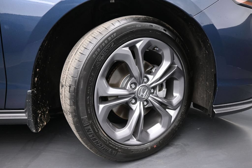 Certified 2024 Honda Accord EX image 38