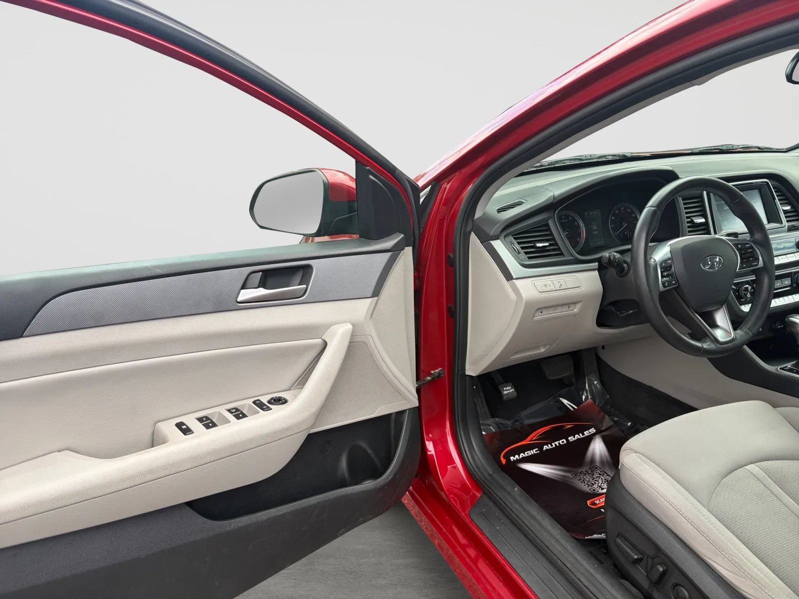 Used 2018 Hyundai Sonata SEL FWD image 11