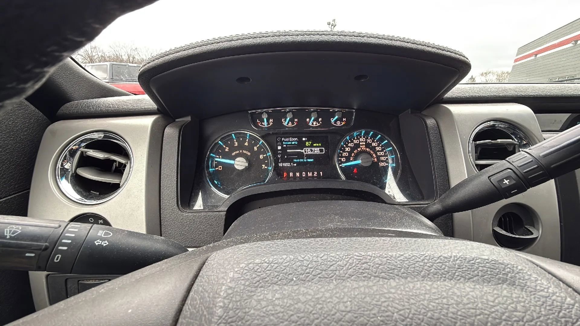 Used 2011 Ford F150 Lariat w/ Lariat Chrome Pkg image 18