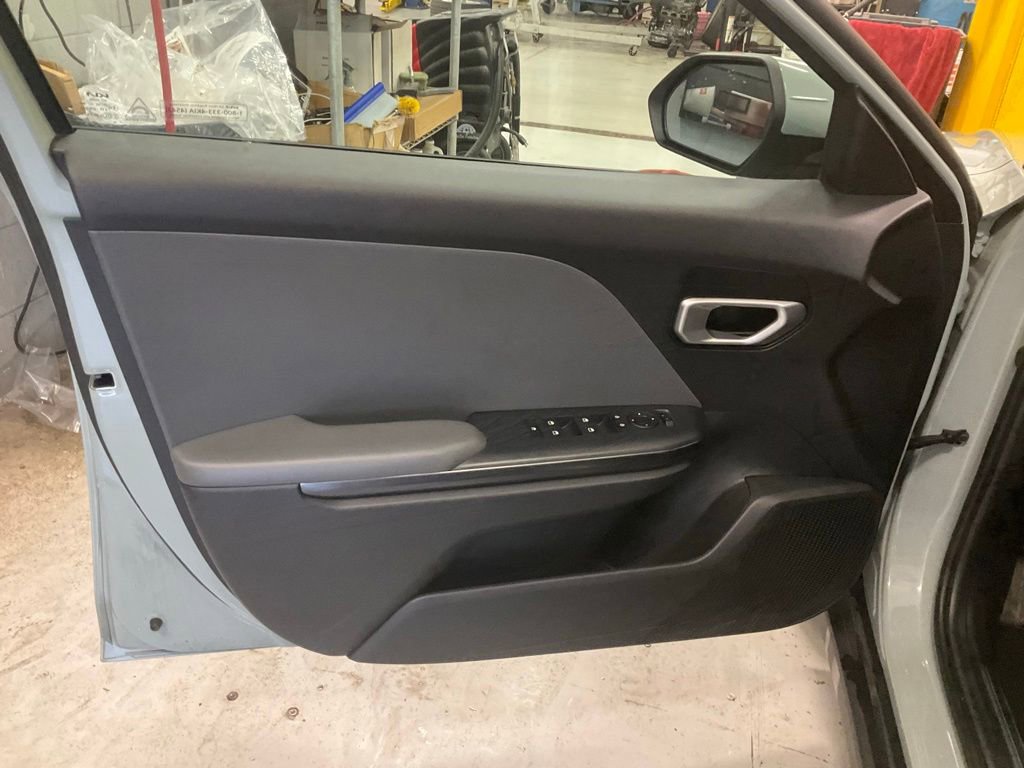 Used 2025 Kia K4 FWD image 16