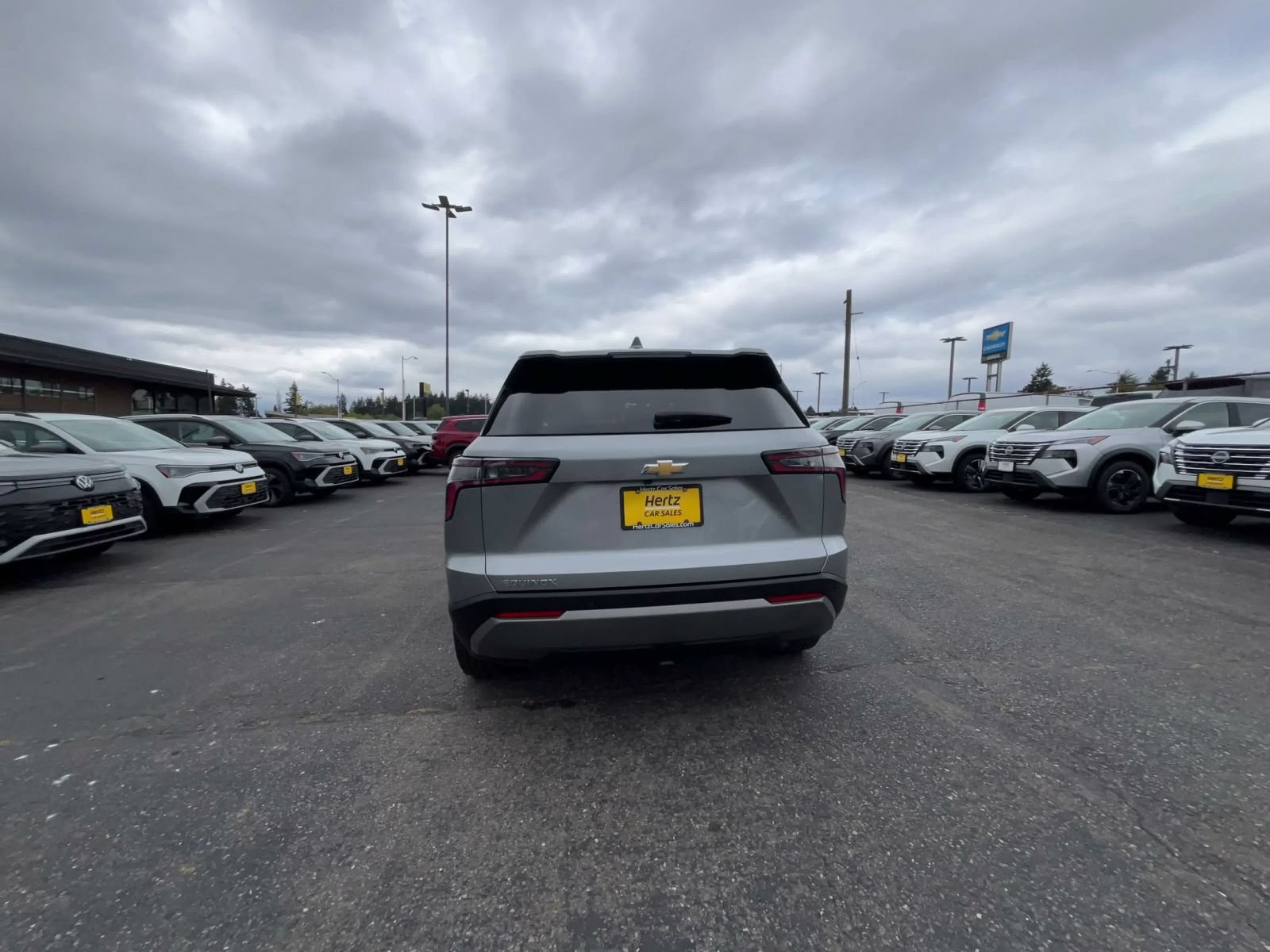 Used 2025 Chevrolet Equinox LT FWD image 12