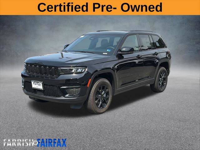 Certified 2025 Jeep Grand Cherokee Altitude AWD/4WD image 1