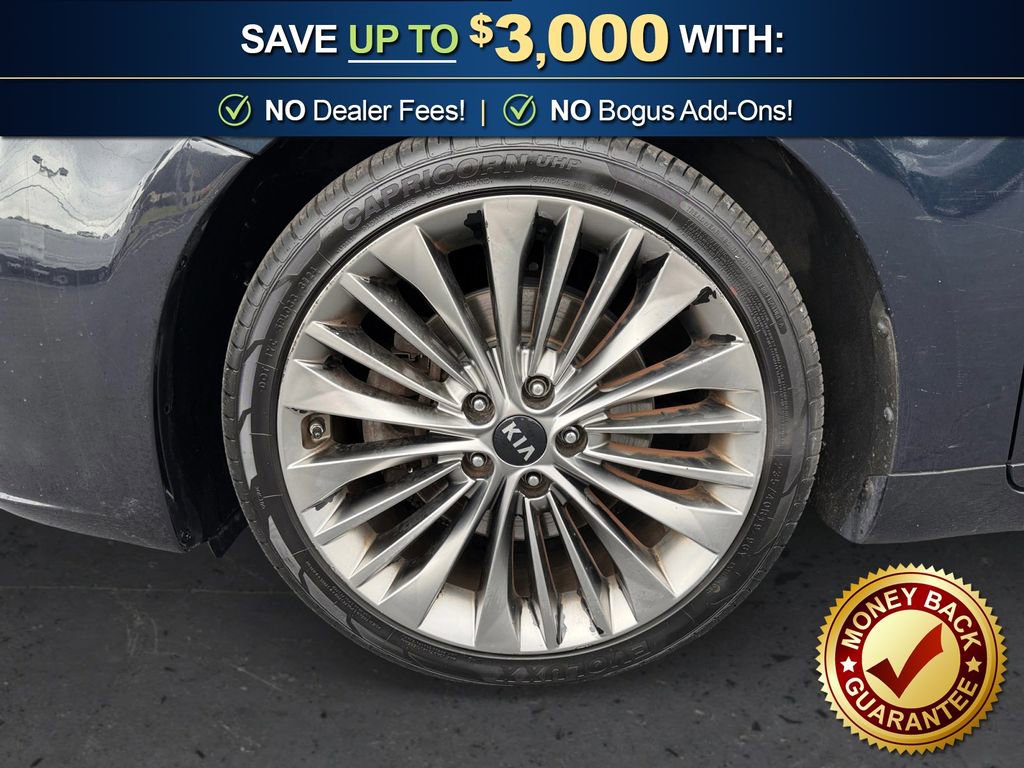 Used 2018 Kia Cadenza Limited image 13
