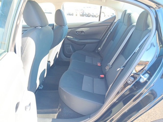 Used 2025 Nissan Sentra SV image 7